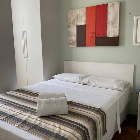 ריו דה ז'ניירו Charmoso Apartamento Na Av. Atlantica, Copacabana מראה חיצוני תמונה