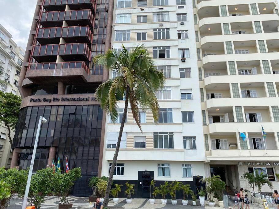 ריו דה ז'ניירו Charmoso Apartamento Na Av. Atlantica, Copacabana מראה חיצוני תמונה