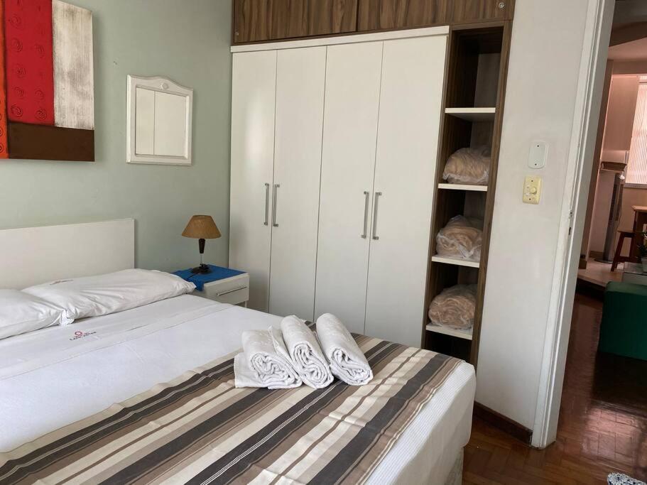 ריו דה ז'ניירו Charmoso Apartamento Na Av. Atlantica, Copacabana מראה חיצוני תמונה